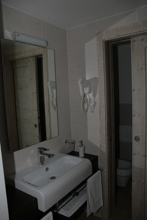Casa Vigolana Natural Garni Otel Vigolo Vattaro Oda fotoğraf